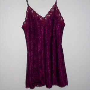Vintage Burgundy satin and lace lingerie Negligee In M-L